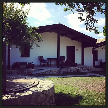 Farm stay Pantalica Ranch